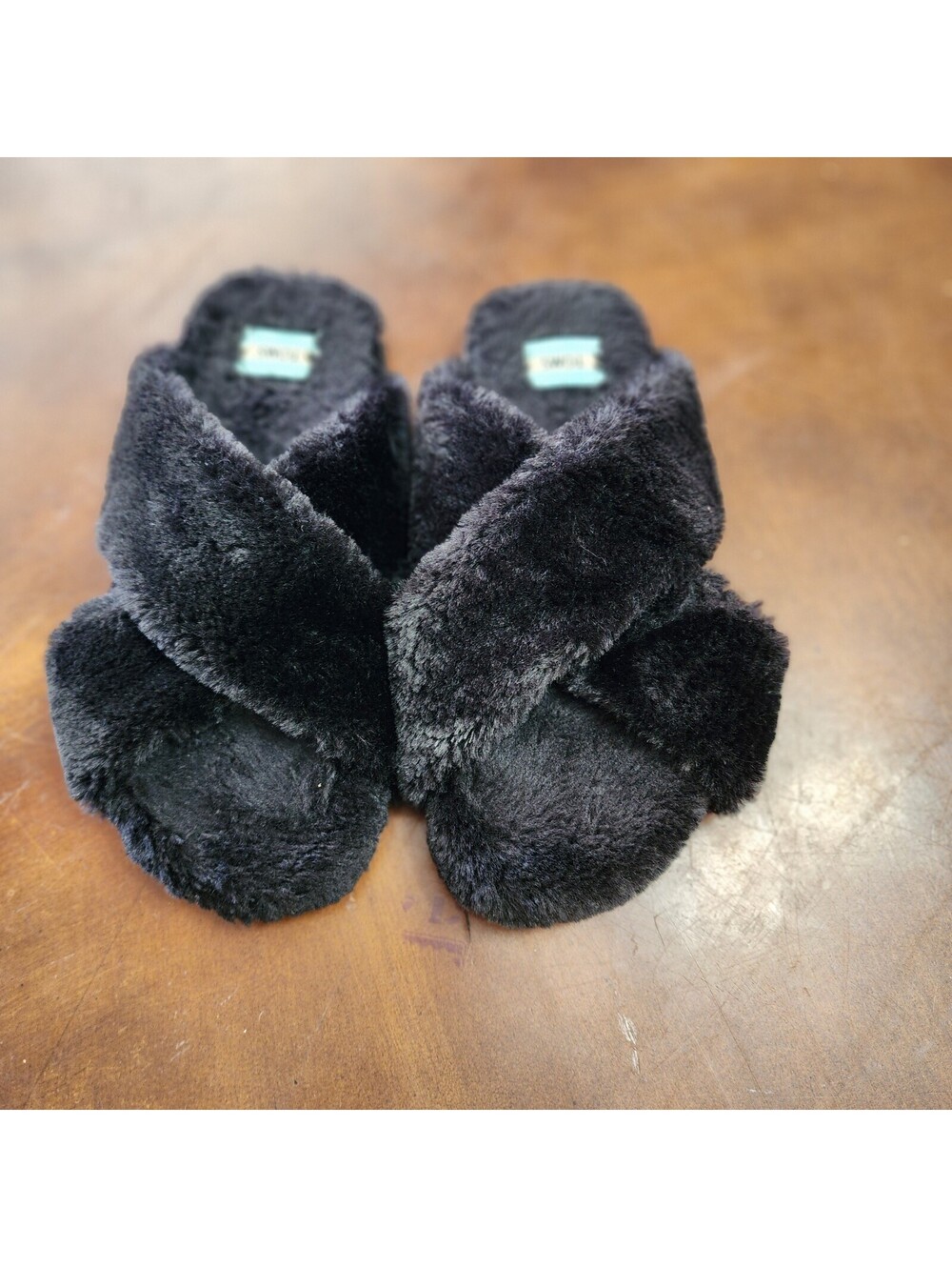 TOMS Women's Black Faux Fur Slip-On Non-Slip Slippers US 8 EU 39 UK 6